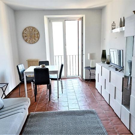 Casa Con Vista Lago A نيسّو المظهر الخارجي الصورة