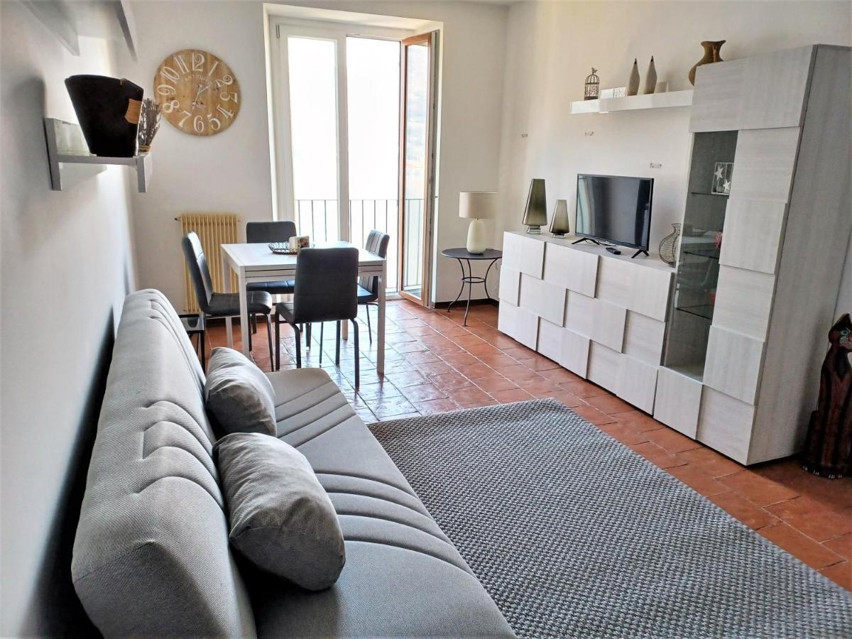 Casa Con Vista Lago A نيسّو المظهر الخارجي الصورة
