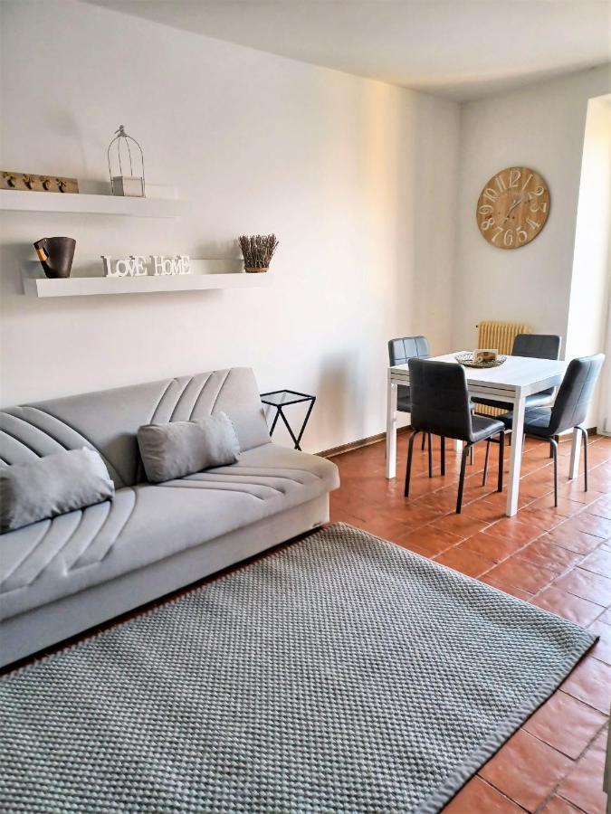 Casa Con Vista Lago A نيسّو المظهر الخارجي الصورة